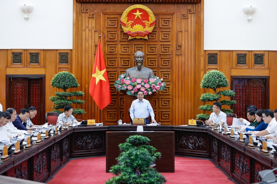 Thủ tướng Phạm Minh Chính chủ trì cuộc họp. (Ảnh: Dương Giang/TTXVN)