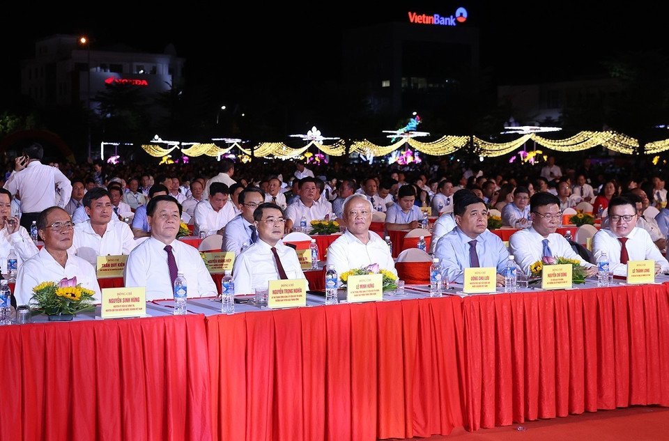 Các đại biểu dự lễ kỷ niệm. (Ảnh: Dương Giang/TTXVN)