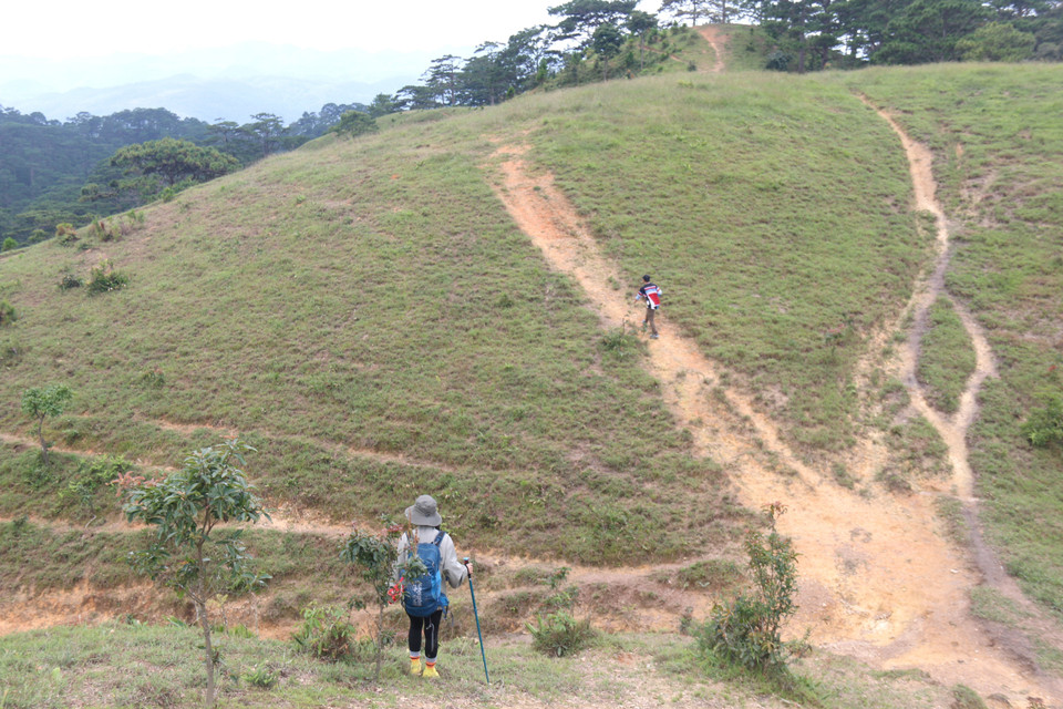Nối liền ba tỉnh Lâm Đồng-Ninh Thuận-Bình Thuận, cung đường trekking Tà Năng-Phan Dũng có tổng chiều dài gần 60km. (Ảnh: Nguyễn Thanh/TTXVN)