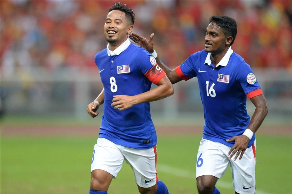 Sức ép càng tăng lên sau khi Safiq ghi bàn từ chấm 11m tranh cãi. (Nguồn: AFP)