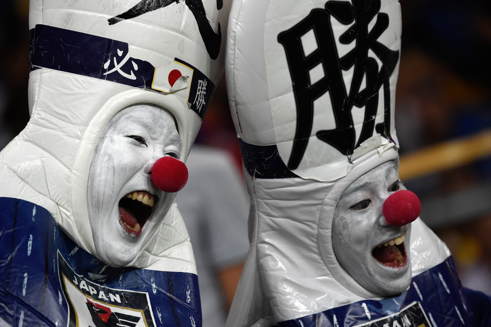 Họ luôn luôn tạo ra được bầu không khí náo nhiệt trên khán đài (Ảnh: THX/TTXVN)