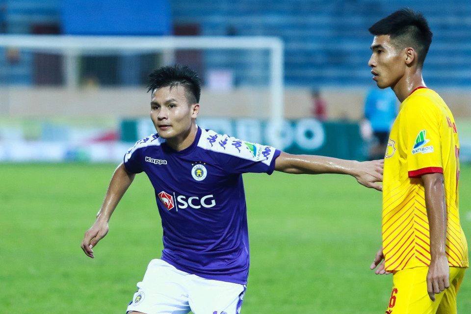 Tiền vệ số 19 của tuyển Việt Nam để lại dấu ấn với việc ghi bàn trở lại sau hơn 2 tháng tịt ngòi ở trận đấu với Nam Định vừa qua. (Ảnh: Nguyên An/Vietnam+)