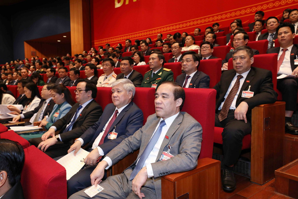 Đoàn đại biểu Đảng bộ tỉnh Tuyên Quang tham dự phiên họp trù bị. (Ảnh: TTXVN)