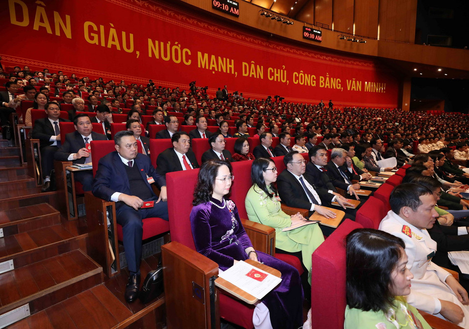 Đoàn đại biểu Đảng bộ tỉnh Lạng Sơn tham dự phiên họp trù bị. (Ảnh: TTXVN)