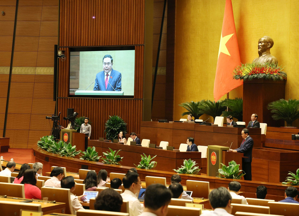 Chủ tịch Quốc hội Trần Thanh Mẫn điều hành phiên chất vấn. (Ảnh: Thống Nhất/ TTXVN)