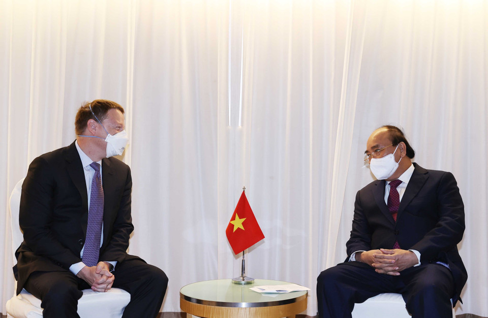 Chủ tịch nước Nguyễn Xuân Phúc tiếp cựu Cố vấn an ninh quốc gia Hoa Kỳ Matt Potinger. (Ảnh: Thống Nhất/TTXVN)