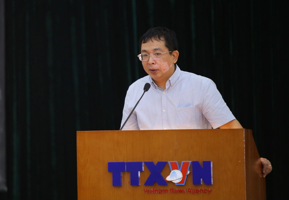 Phó Bí thư Đảng ủy, Phó Tổng Giám đốc TTXVN Nguyễn Tuấn Hùng phát biểu bế mạc. (Ảnh: Hoàng Hiếu/TTXVN)