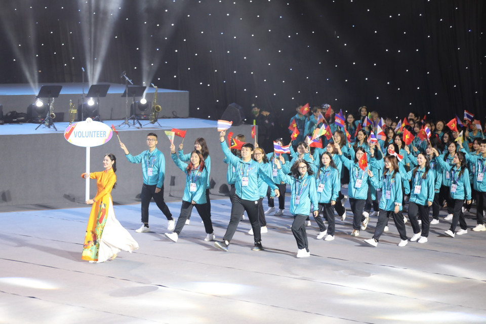 Màn diễu hành của các tình nguyện viên. (Ảnh: TTXVN)