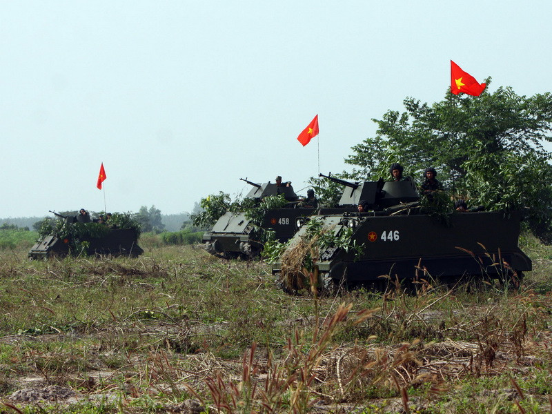 Xe thiết giáp tham gia diễn tập. (Ảnh: Trọng Đức/TTXVN)