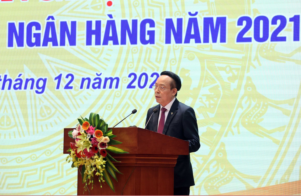 Ông Đỗ Minh Phú, Chủ tịch HĐQT Ngân hàng TMCP Tiên Phong phát biểu. (Ảnh: Thống Nhất/TTXVN)