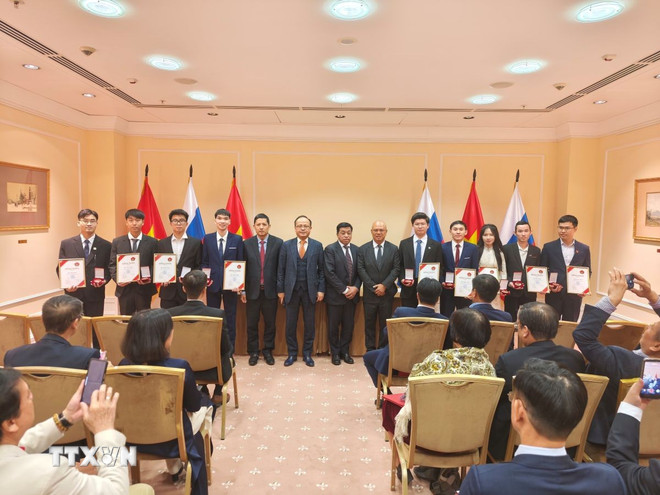 ttxvn-nguoi-viet-tai-nga.jpg