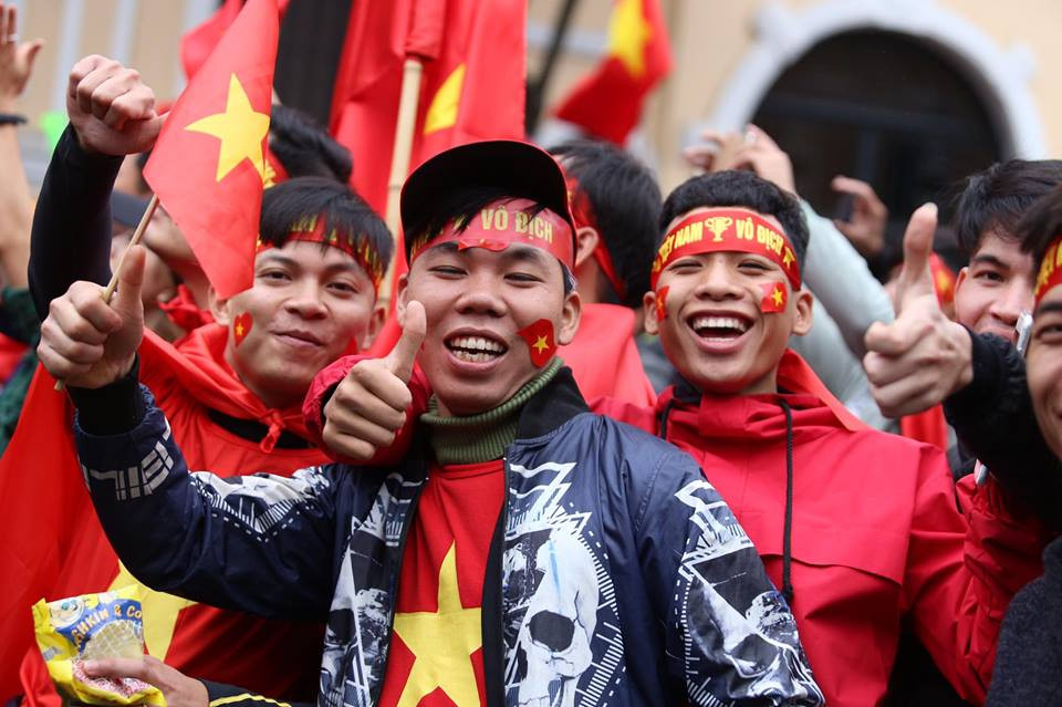 Khu vực tượng Đài cảm tử đang nóng dần lên khi dần đến giờ thi đấu. (Ảnh: Minh Sơn/Vietnam+)