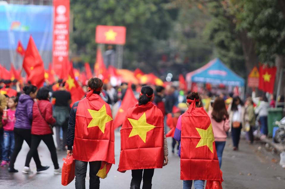 Khu vực tượng Đài cảm tử đang nóng dần lên khi dần đến giờ thi đấu. (Ảnh: Minh Sơn/Vietnam+)