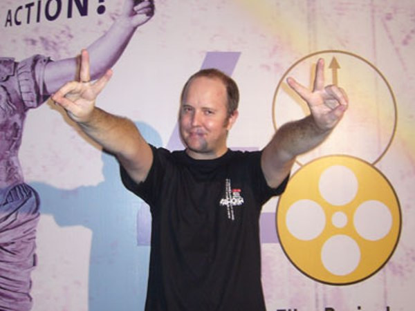 Nhà sản xuất Ross Stewart: "Tôi biết sứ mệnh của 48h đã thành công" ảnh 1