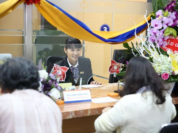 LienVietPostBank triển khai dịch vụ khách hàng ưu tiên ảnh 1