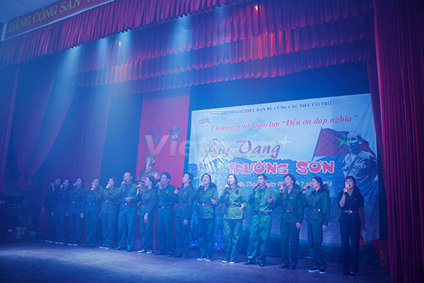 "Âm vang Trường Sơn": Khúc ca tri ân thương binh, liệt sỹ Thuận Thành ảnh 2