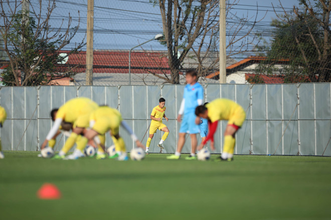 U23 Việt Nam tập kín trước ngày xuất quân tại VCK U23 châu Á ảnh 1