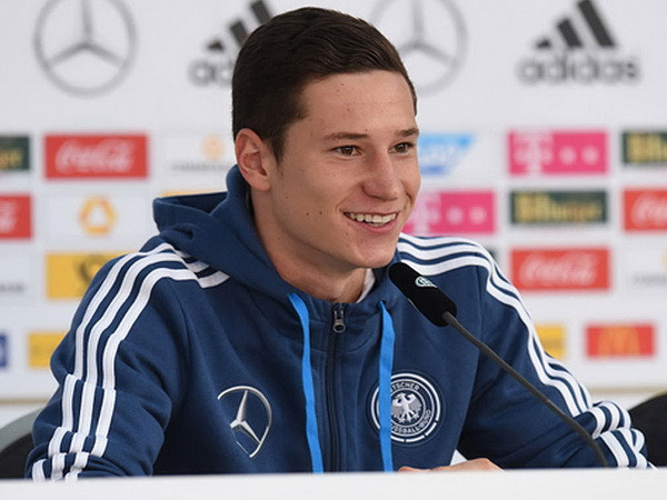 Joachim Löw: Karim Bellarabi sẽ ghi bàn ở trận đấu với Ireland ảnh 2