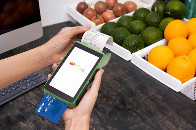 NAPAS: Tỷ lệ rút tiền mặt từ ATM của người dân giảm xuống còn 12% ảnh 1