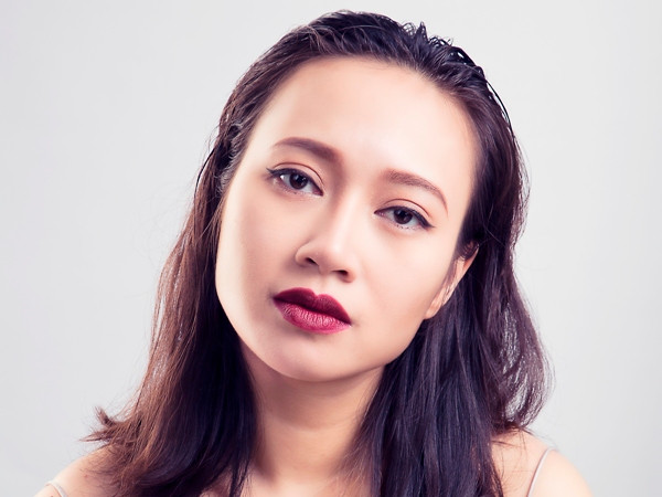 “Cô gái trang bìa” Khánh Linh đón Mùa yêu cùng Ngọc Châu ảnh 2