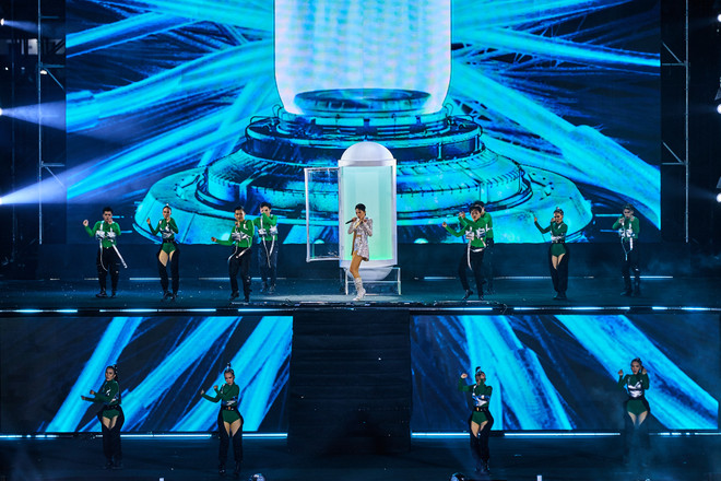 Đại nhạc hội VPBank thu hút 15.000 khán giả, ‘đốt cháy’ mạng xã hội ảnh 6