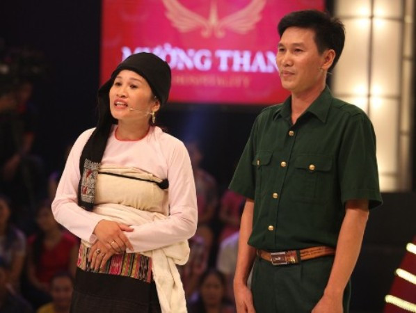 Gặp người đàn ông đứng sau “chị gái dân tộc” thi diễn hài ẵm 100 triệu ảnh 1