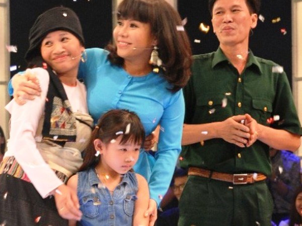 Gặp người đàn ông đứng sau “chị gái dân tộc” thi diễn hài ẵm 100 triệu ảnh 4