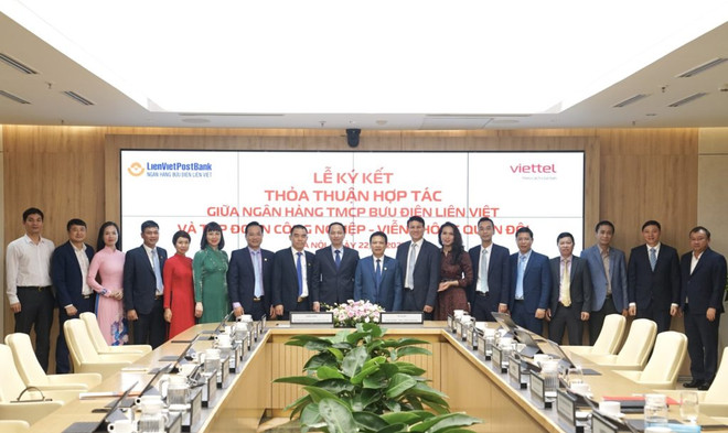 LienVietPostBank ký kết thỏa thuận hợp tác toàn diện với Viettel ảnh 1