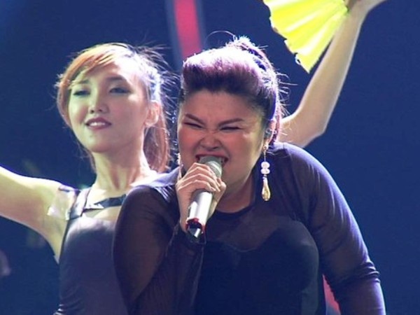 Chung kết Vietnam Idol: Cuộc chiến giữa... diva và ngôi sao giải trí? ảnh 3