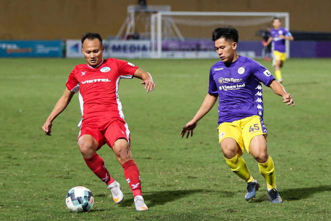 Viettel chơi thực dụng để vượt mặt Hà Nội trong cuộc đua vô địch V-League 2020. (Ảnh: Hiển Nguyễn/Vietnam+) Viettel vô địch V-League 2020: 'Nhà vua' đứng giữa những lằn ranh ảnh 2