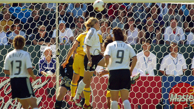 Nhìn lại hai lần vô địch World Cup của Đội tuyển Nữ Đức ảnh 2