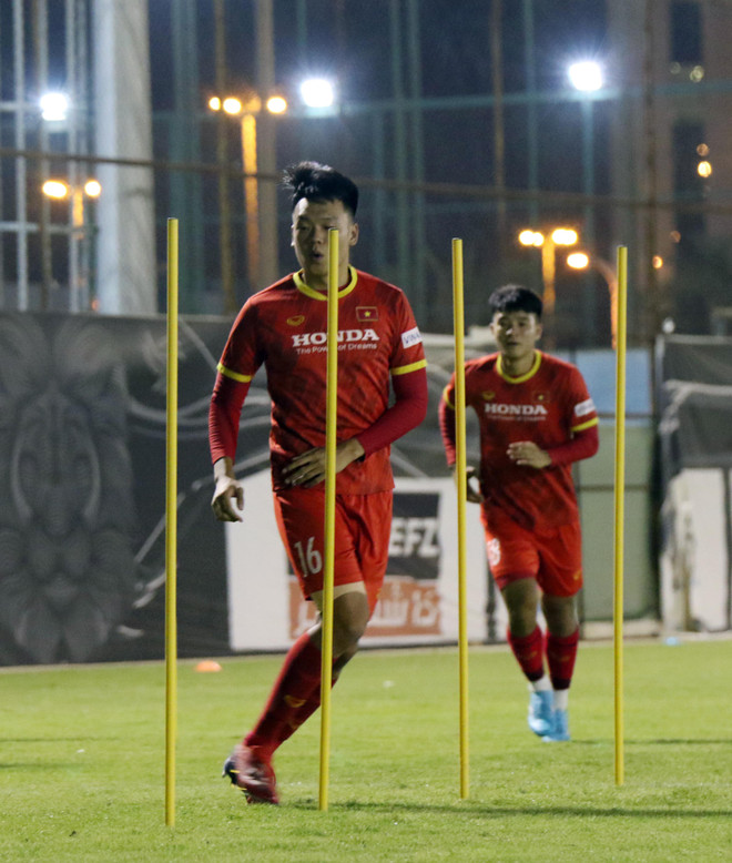 Đặng Văn Lâm tự tin giành suất bắt chính ở đội tuyển Việt Nam ảnh 4