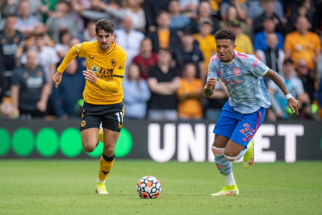 Sancho gây thất vọng trong trận đầu tiên đá chính cho Manchester United. (Ảnh: Getty Images) Cựu danh thủ Roy Keane cho rằng Wolves đã thua oan trước M.U ảnh 2