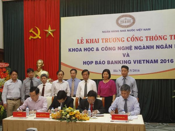 Khai trương cổng thông tin khoa học công nghệ ngành ngân hàng ảnh 1