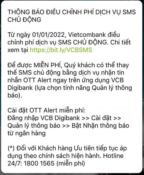 Phí tin nhắn tăng cao, ngân hàng khuyến khích người dân sử dụng app ảnh 2