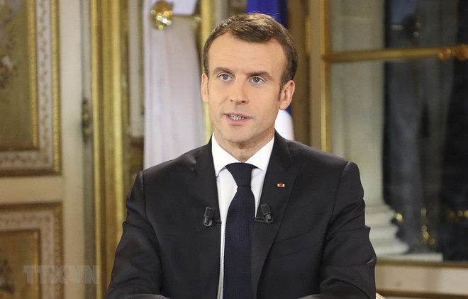 Tổng thống Pháp Emmanuel Macron gửi lời chúc mừng tới ông Biden. (Ảnh: AFP/TTXVN) Xung đột Nagorny-Karabakh: Tổng thống Pháp kêu gọi giải pháp lâu dài ảnh 1