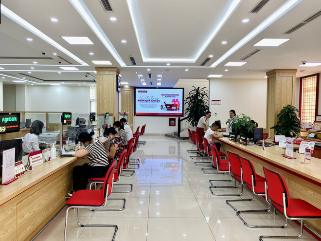 Lãi suất huy động hạ nhiệt, ngân hàng rục rịch giảm lãi cho vay ảnh 2