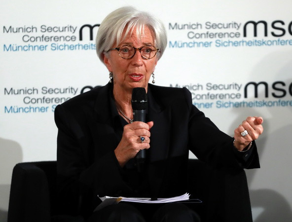 Tổng Giám đốc Quỹ Tiền tệ quốc tế (IMF) Christine Lagarde cảnh báo hệ lụy của chiến tranh thương mại. (Nguồn: THX/TTXVN) IMF cảnh báo bảo hộ thương mại đe dọa tăng trưởng kinh tế toàn cầu ảnh 1