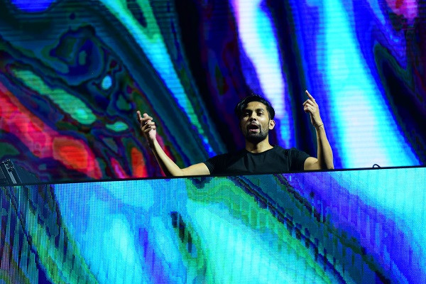  “Go Hardwell or Go Home”: "Phép thử" độ cuồng EDM của khán giả Việt ảnh 6