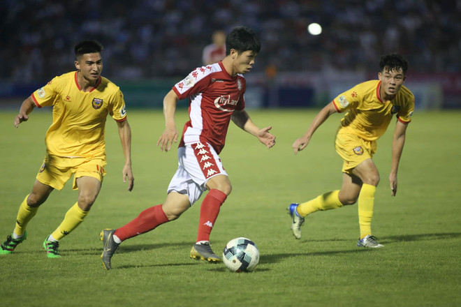 HLV Hà Nội FC: Phong tỏa Công Phượng không phải là cách để chiến thắng ảnh 1