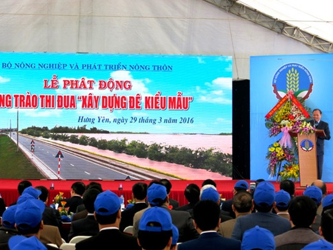 Xây dựng đê kiểu mẫu để đối phó với thiên tai cực đoan ảnh 2