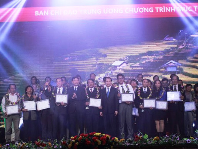 Vinh danh 57 tác phẩm xuất sắc về nông nghiệp-nông dân-nông thôn mới ảnh 1