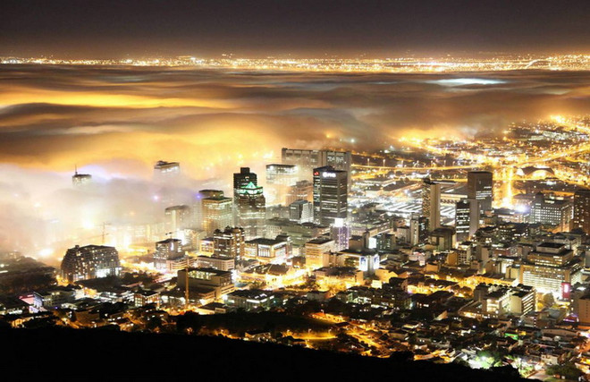 Mỹ khuyến cáo công dân thận trọng khi du lịch tới Nam Phi ảnh 1