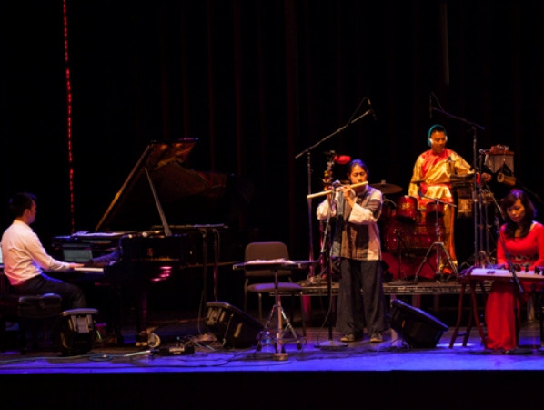 Trí Minh thực hiện chuỗi chương trình nghệ thuật tại Việt Nam ảnh 2