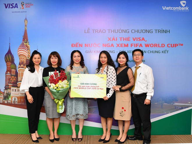 Trao thưởng gần 500 triệu đồng cho khách hàng giành giải Kim Cương ảnh 1