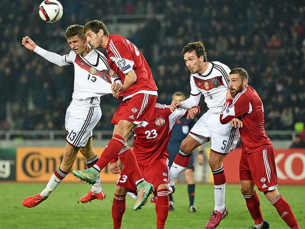 HLV Joachim Löw: Tuyển Đức sẽ tiếp tục các đấu pháp linh hoạt ảnh 2