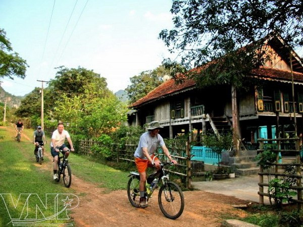 "Tiếp tục đẩy mạnh nguồn vốn tín dụng phát triển vùng Tây Bắc" ảnh 1