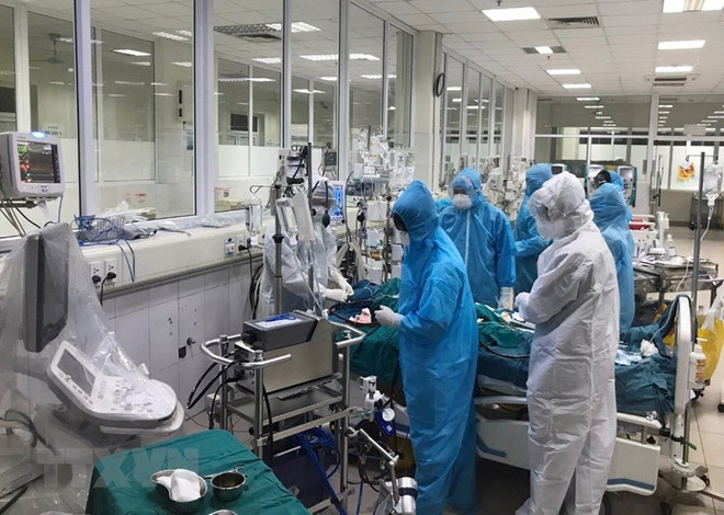 Standard Chartered dành 50 triệu USD ứng phó COVID-19 trên toàn cầu ảnh 1