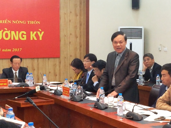 Khuyến cáo người tiêu dùng không nên ham rẻ mua gia cầm trôi nổi ảnh 2