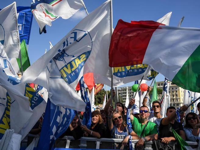 Cuộc tổng đình công làm tê liệt giao thông ở khắp Italy ảnh 1